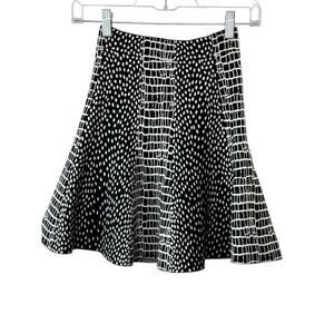 BCBGMaxAzria Black & White Animal Print High Waisted Flared Skirt XXS New